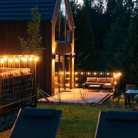 Naturalnie - Duo, Basen, Balia, Sauna, Jezioro, Semesterbostad Glodowo (Koscierzyna)